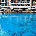 Karolina Hotel