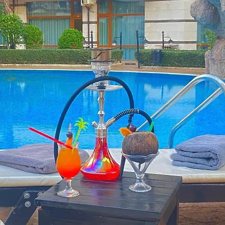 Karolina Hotel
