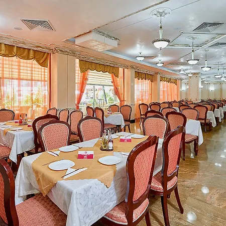 Karolina Hotel 4*