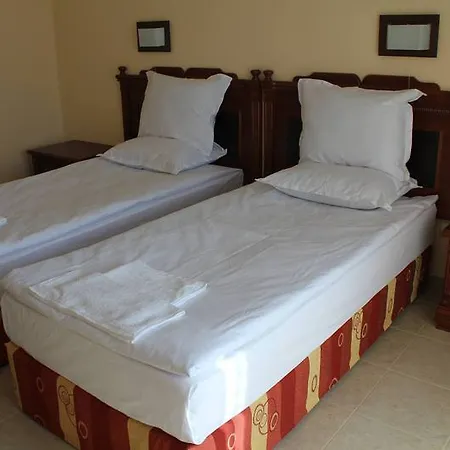 Karolina Hotel 4*