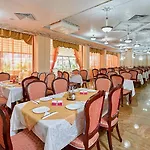Karolina Hotel 4*