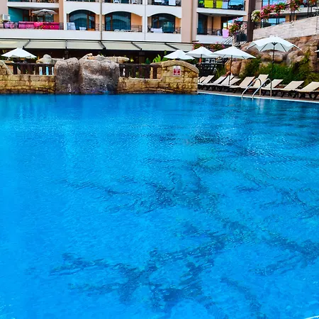 Karolina מלון סאני ביץ'