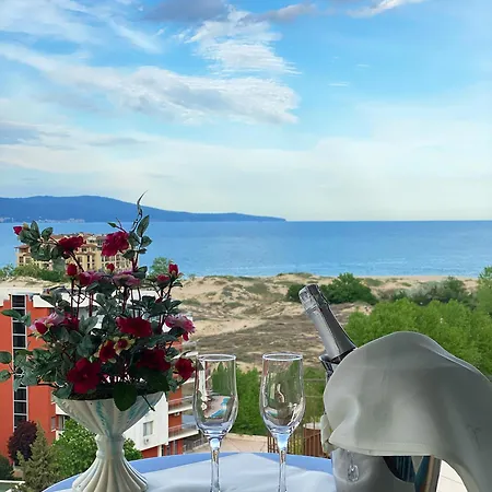 Hotel Karolina Sluneční pobřeží