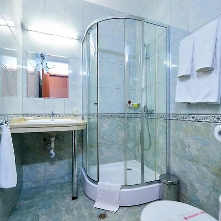 Hotel Karolina 4*