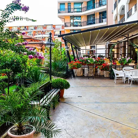 каролина Хотел 4*