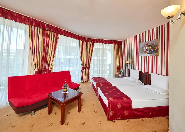 Хотел каролина 4*