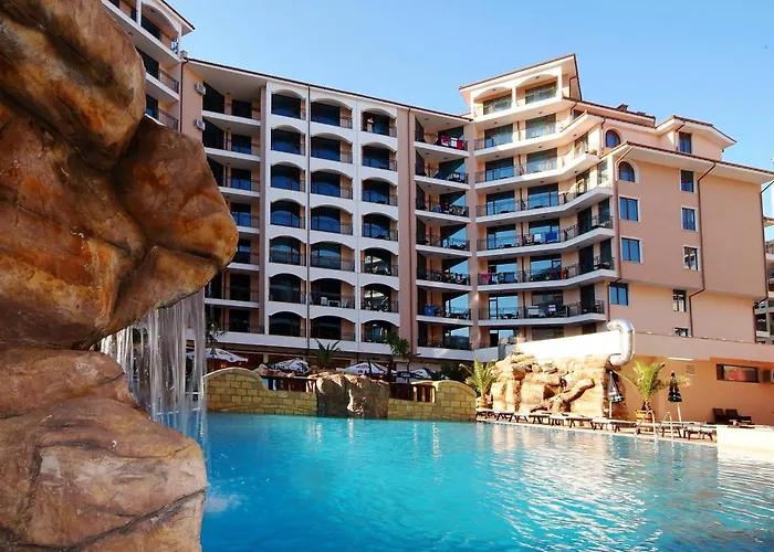 каролина Хотел